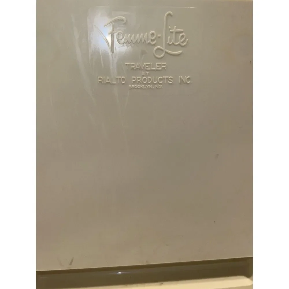 Femme-Lite Traveler Vintage Light Up Electric‎ Make Up Beauty Mirror W/Case Rare
